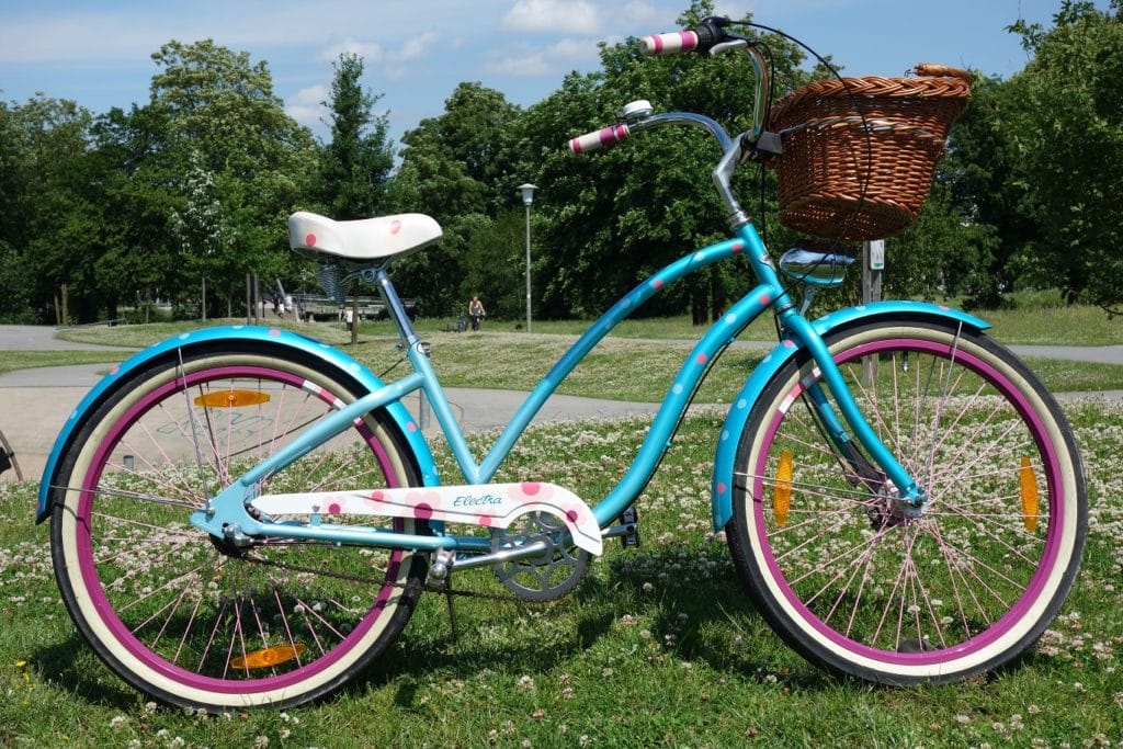 [Top 9] Best Cruiser Bikes Available in 2022 (Review and Buying Guide)